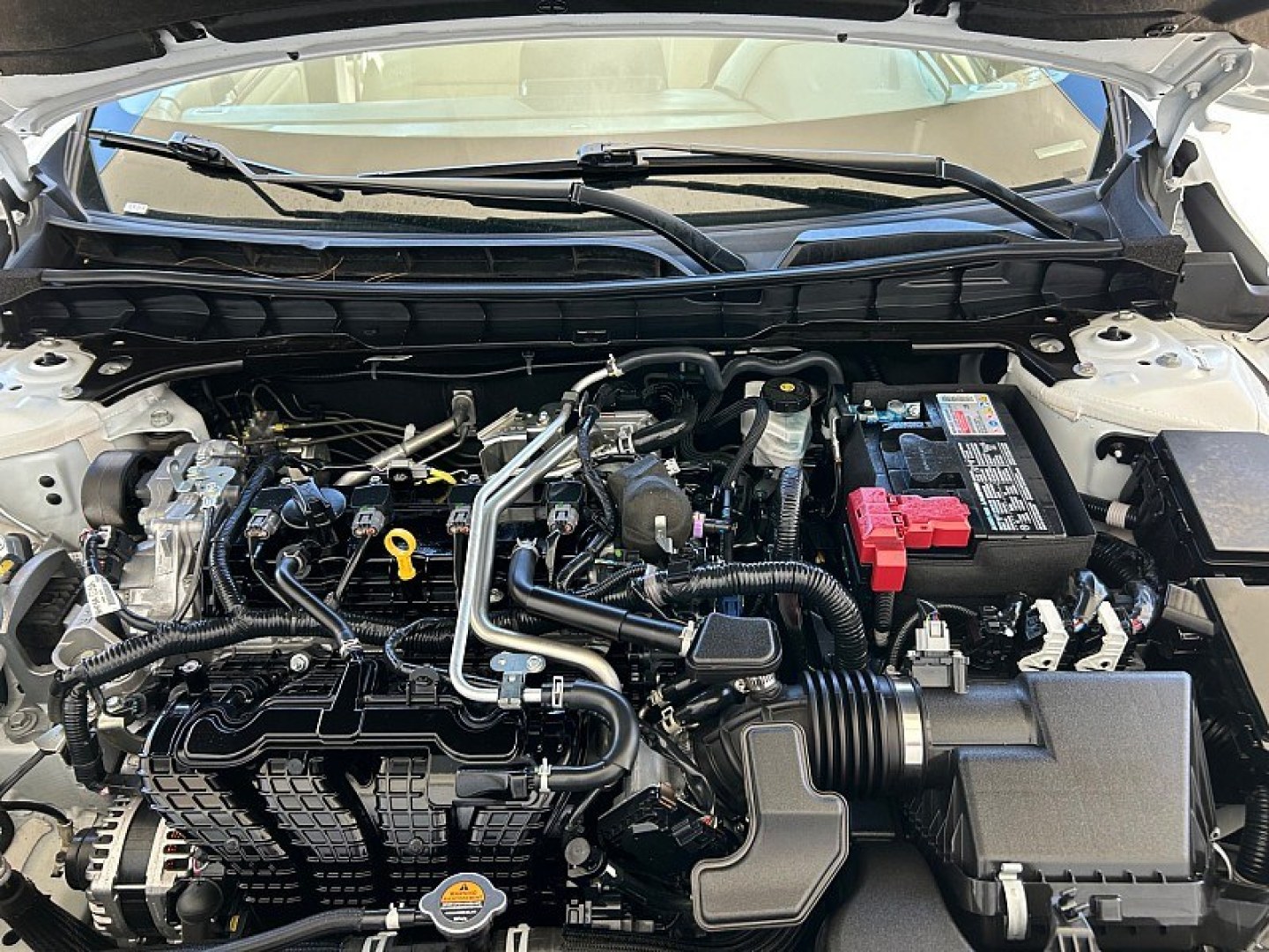 2025 White Nissan Altima (1N4BL4DV7SN) with an 4-Cyl 2.5 Liter engine, Automatic CVT transmission, located at 412 Auto Vista Drive, Palmdale, 93551, (661) 945-0620, 34.592636, -118.136681- Photo#24