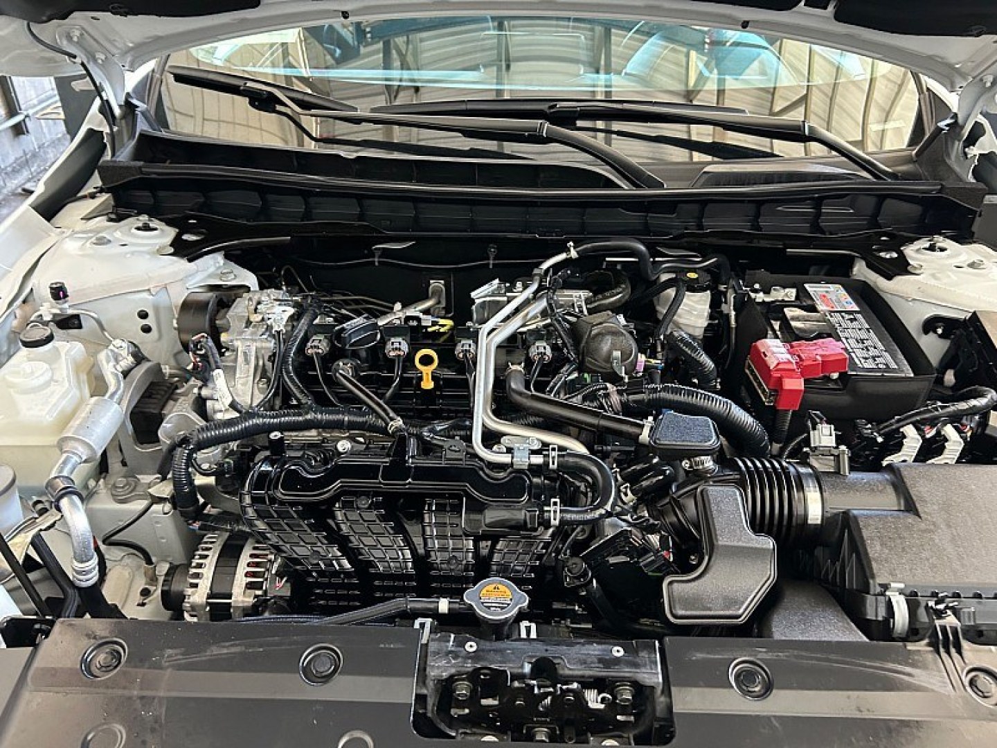 2025 White Nissan Altima (1N4BL4DV9SN) with an 4-Cyl 2.5 Liter engine, Automatic CVT transmission, located at 412 Auto Vista Drive, Palmdale, 93551, (661) 945-0620, 34.592636, -118.136681- Photo#18