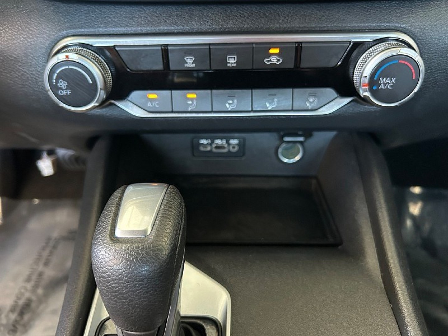 2025 White Nissan Altima (1N4BL4DV9SN) with an 4-Cyl 2.5 Liter engine, Automatic CVT transmission, located at 412 Auto Vista Drive, Palmdale, 93551, (661) 945-0620, 34.592636, -118.136681- Photo#23