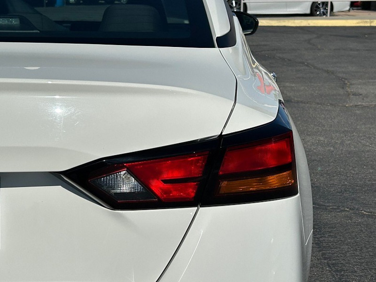 2025 White Nissan Altima (1N4BL4DV9SN) with an 4-Cyl 2.5 Liter engine, Automatic CVT transmission, located at 412 Auto Vista Drive, Palmdale, 93551, (661) 945-0620, 34.592636, -118.136681- Photo#12