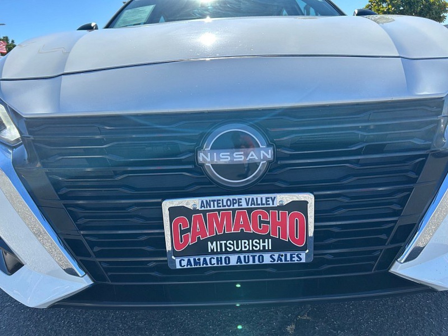 2025 White Nissan Altima (1N4BL4DV9SN) with an 4-Cyl 2.5 Liter engine, Automatic CVT transmission, located at 412 Auto Vista Drive, Palmdale, 93551, (661) 945-0620, 34.592636, -118.136681- Photo#8