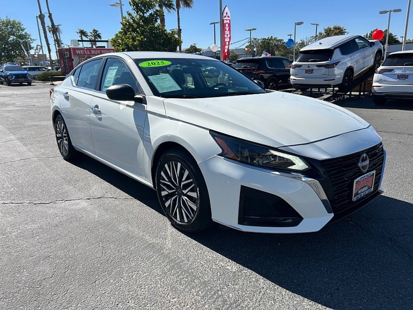 2025 White Nissan Altima (1N4BL4DV9SN) with an 4-Cyl 2.5 Liter engine, Automatic CVT transmission, located at 412 Auto Vista Drive, Palmdale, 93551, (661) 945-0620, 34.592636, -118.136681- Photo#0