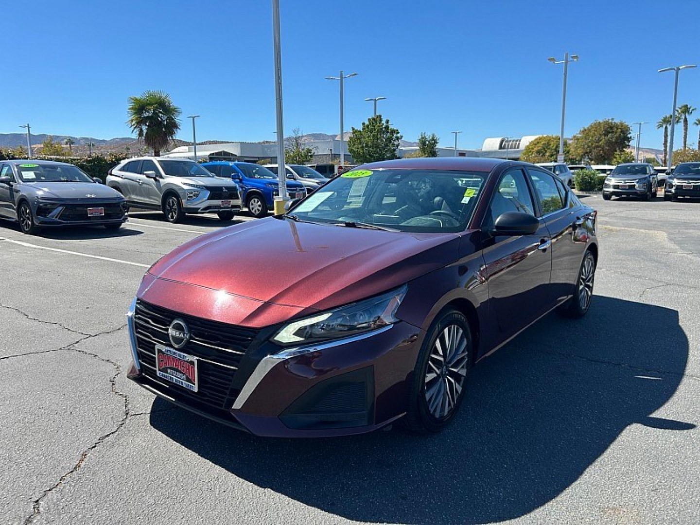 2025 Pearl /black Nissan Altima (1N4BL4DV4SN) with an 4-Cyl 2.5 Liter engine, Automatic CVT transmission, located at 412 Auto Vista Drive, Palmdale, 93551, (661) 945-0620, 34.592636, -118.136681 - Enjoy comfort, efficiency, and modern technology in this 2025 Nissan Altima SV!This one-owner sedan combines sleek styling with a smooth, comfortable ride, making it an excellent choice for daily commutes and longer road trips. Powered by a 2.5L 4-cylinder engine paired with Nissan and rsquo;s Xtron- Photo#2
