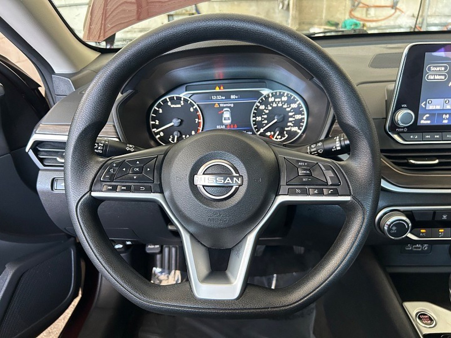 2025 Pearl /black Nissan Altima (1N4BL4DV4SN) with an 4-Cyl 2.5 Liter engine, Automatic CVT transmission, located at 412 Auto Vista Drive, Palmdale, 93551, (661) 945-0620, 34.592636, -118.136681 - Enjoy comfort, efficiency, and modern technology in this 2025 Nissan Altima SV!This one-owner sedan combines sleek styling with a smooth, comfortable ride, making it an excellent choice for daily commutes and longer road trips. Powered by a 2.5L 4-cylinder engine paired with Nissan and rsquo;s Xtron- Photo#11