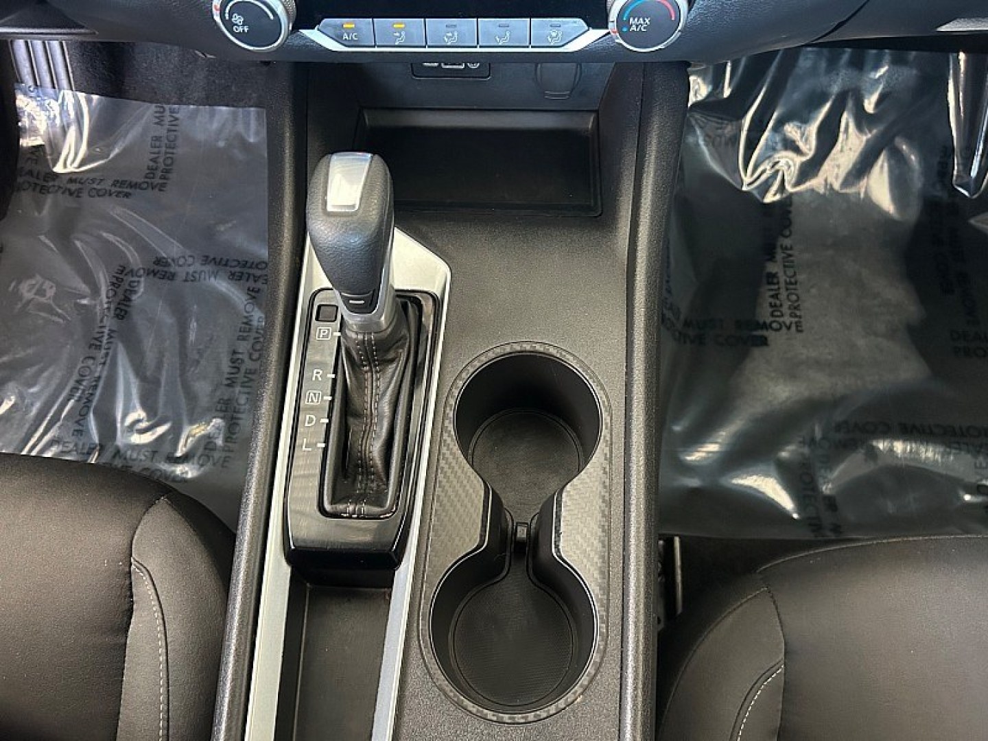 2025 Pearl /black Nissan Altima (1N4BL4DV4SN) with an 4-Cyl 2.5 Liter engine, Automatic CVT transmission, located at 412 Auto Vista Drive, Palmdale, 93551, (661) 945-0620, 34.592636, -118.136681 - Enjoy comfort, efficiency, and modern technology in this 2025 Nissan Altima SV!This one-owner sedan combines sleek styling with a smooth, comfortable ride, making it an excellent choice for daily commutes and longer road trips. Powered by a 2.5L 4-cylinder engine paired with Nissan and rsquo;s Xtron- Photo#17