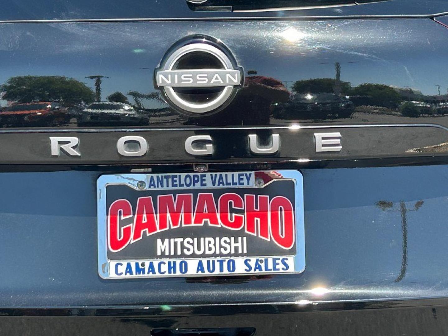 2025 BLACK Nissan Rogue (5N1BT3BA0SC) with an 3-Cyl Turbo 1.5 Liter engine, Automatic CVT transmission, located at 412 Auto Vista Drive, Palmdale, 93551, (661) 945-0620, 34.592636, -118.136681 - Photo#11