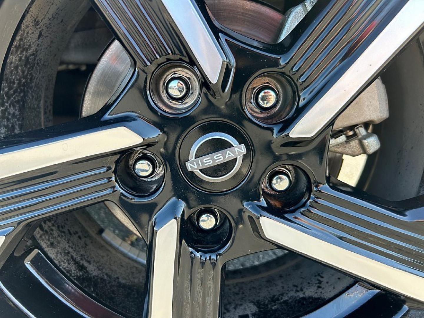 2025 WHITE Nissan Sentra (3N1AB8CV8SY) with an 4-Cyl 2.0 Liter engine, Automatic CVT transmission, located at 412 Auto Vista Drive, Palmdale, 93551, (661) 945-0620, 34.592636, -118.136681 - Photo#20