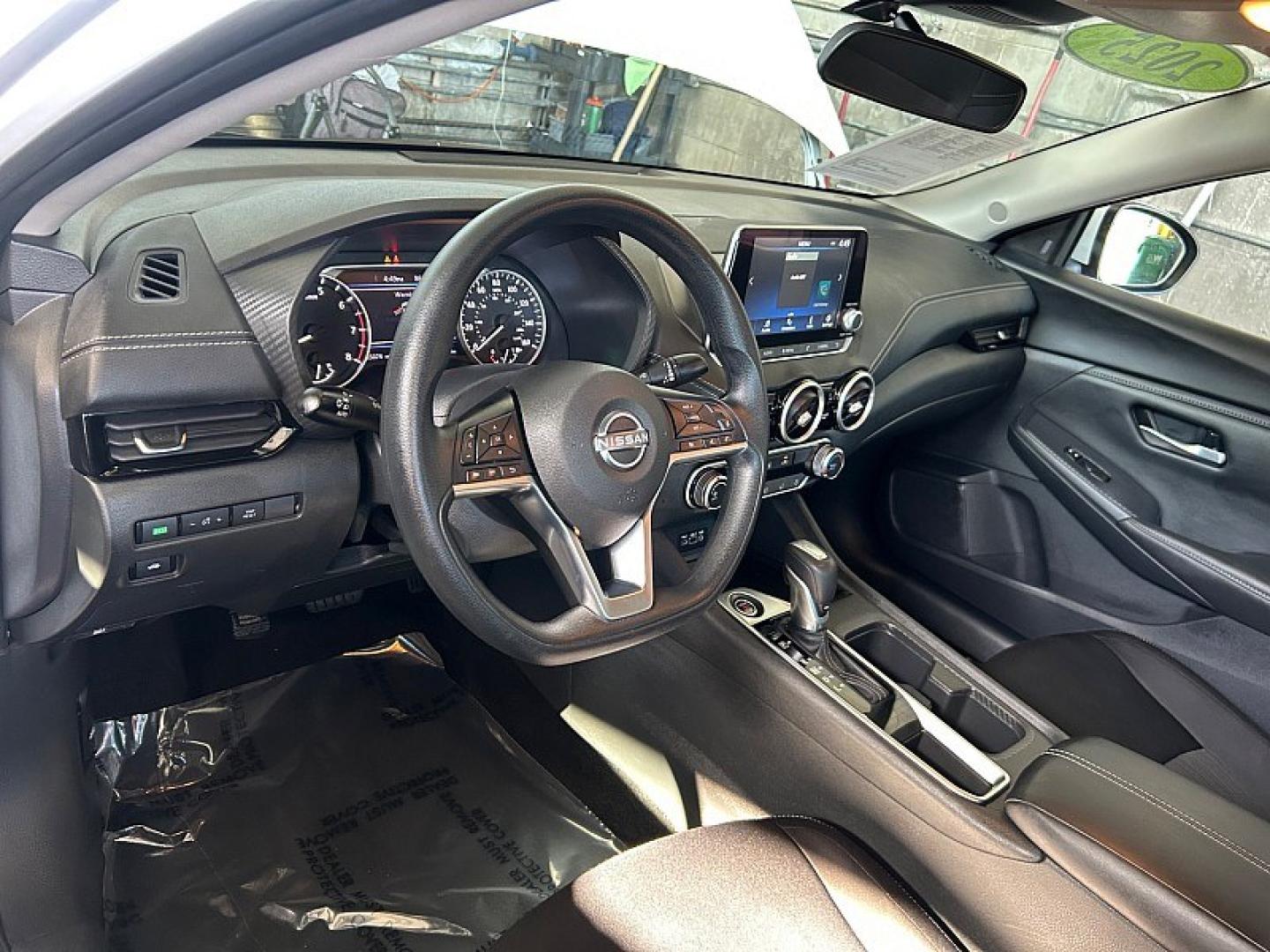 2025 WHITE Nissan Sentra (3N1AB8CV8SY) with an 4-Cyl 2.0 Liter engine, Automatic CVT transmission, located at 412 Auto Vista Drive, Palmdale, 93551, (661) 945-0620, 34.592636, -118.136681 - Photo#23