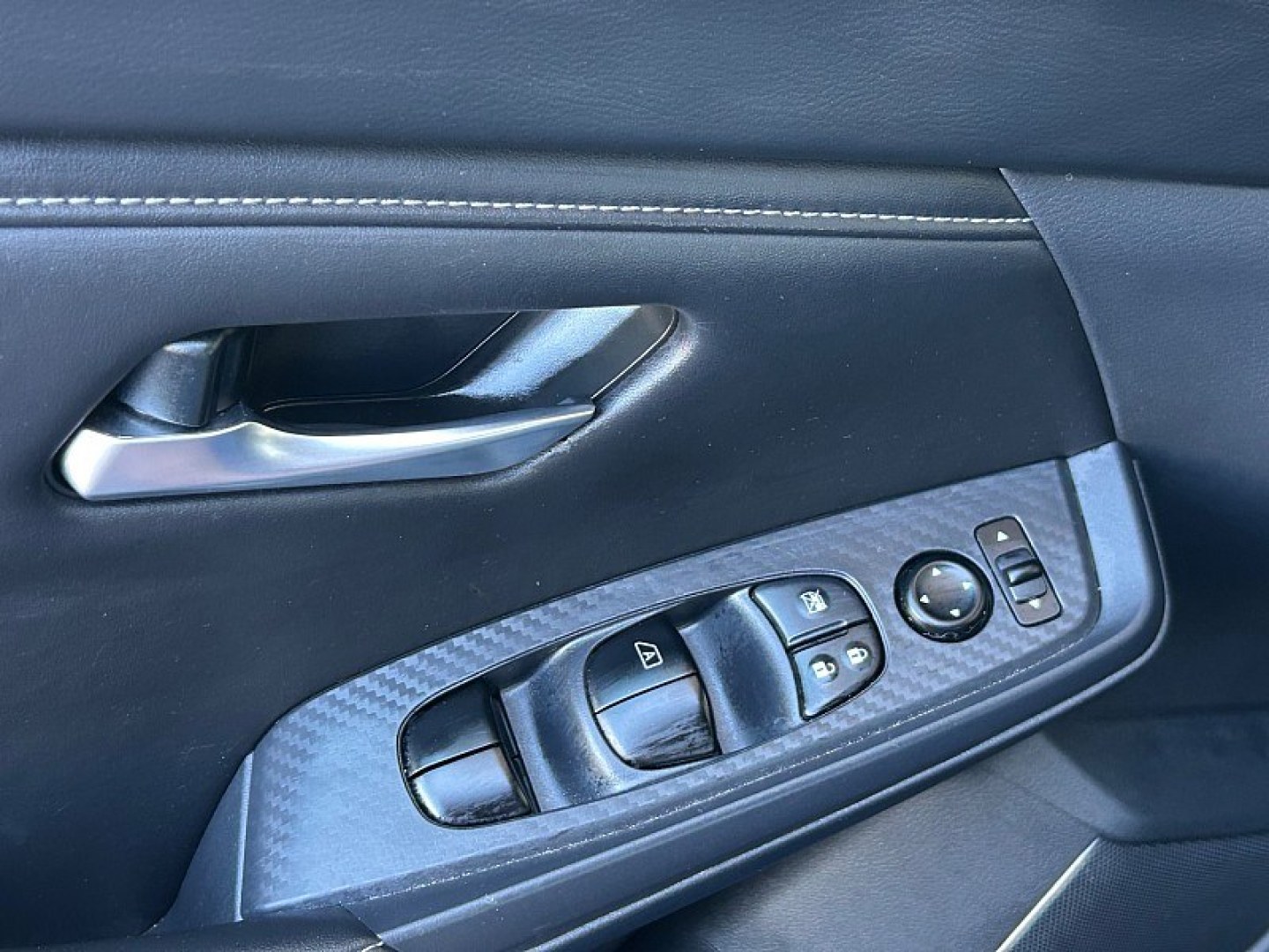 2025 Blue Nissan Sentra (3N1AB8CV4SY) with an 4-Cyl 2.0 Liter engine, Automatic CVT transmission, located at 412 Auto Vista Drive, Palmdale, 93551, (661) 945-0620, 34.592636, -118.136681- Photo#27