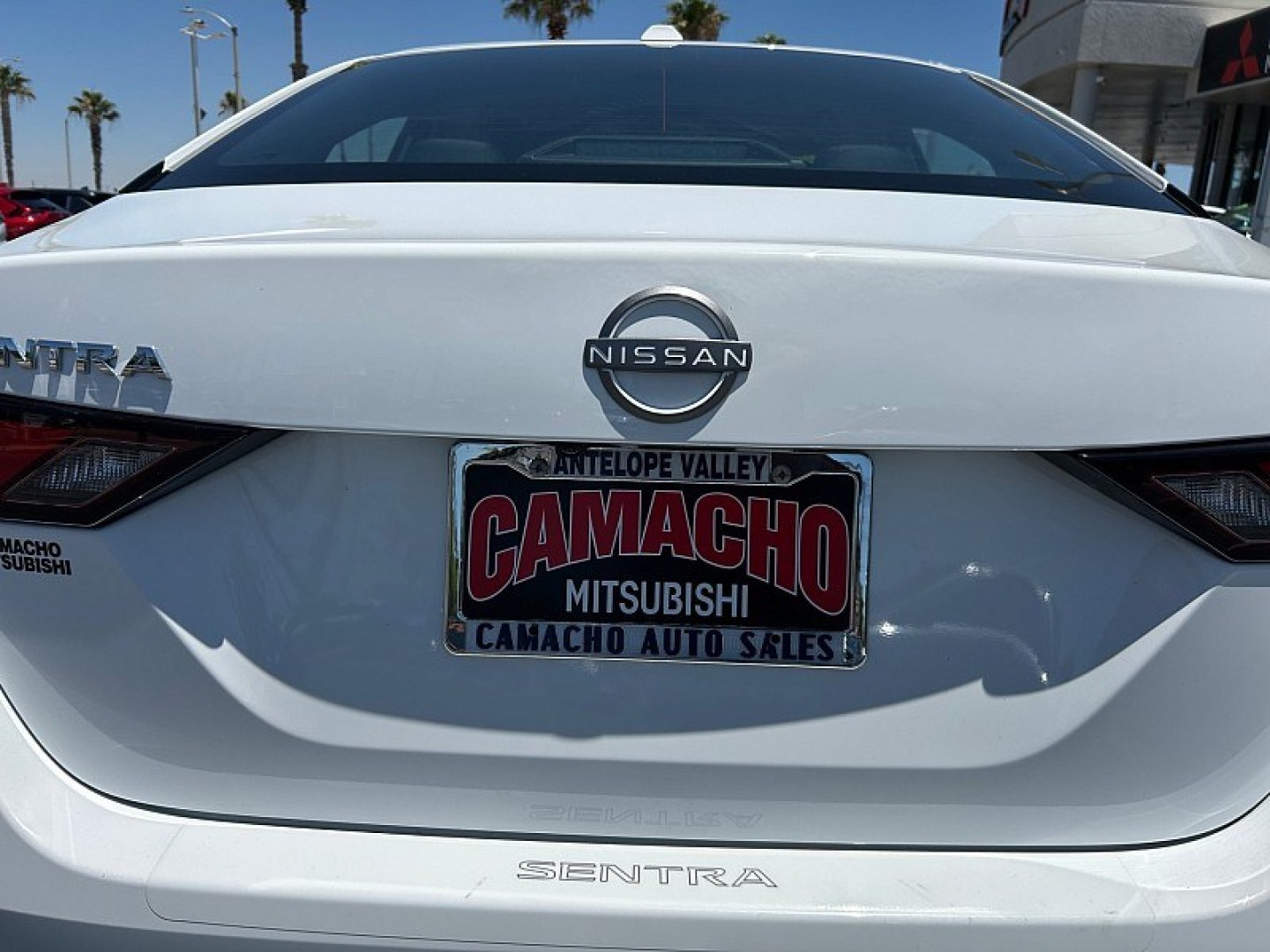 2025 White Nissan Sentra (3N1AB8CV9SY) with an 4-Cyl 2.0 Liter engine, Automatic CVT transmission, located at 412 Auto Vista Drive, Palmdale, 93551, (661) 945-0620, 34.592636, -118.136681- Photo#15