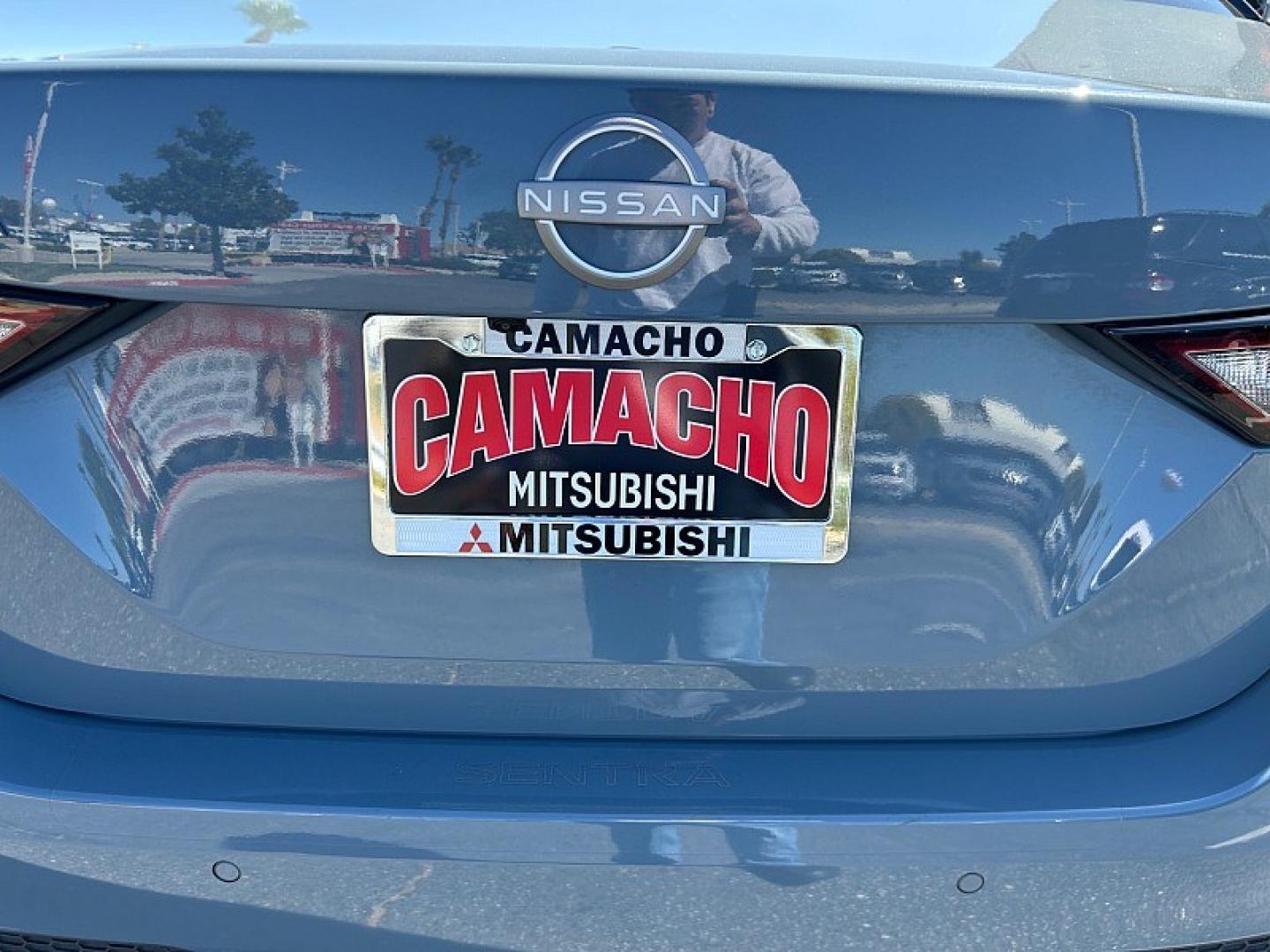 2025 GRAY Nissan Sentra (3N1AB8CV7SY) with an 4-Cyl 2.0 Liter engine, Automatic CVT transmission, located at 412 Auto Vista Drive, Palmdale, 93551, (661) 945-0620, 34.592636, -118.136681- Photo#12