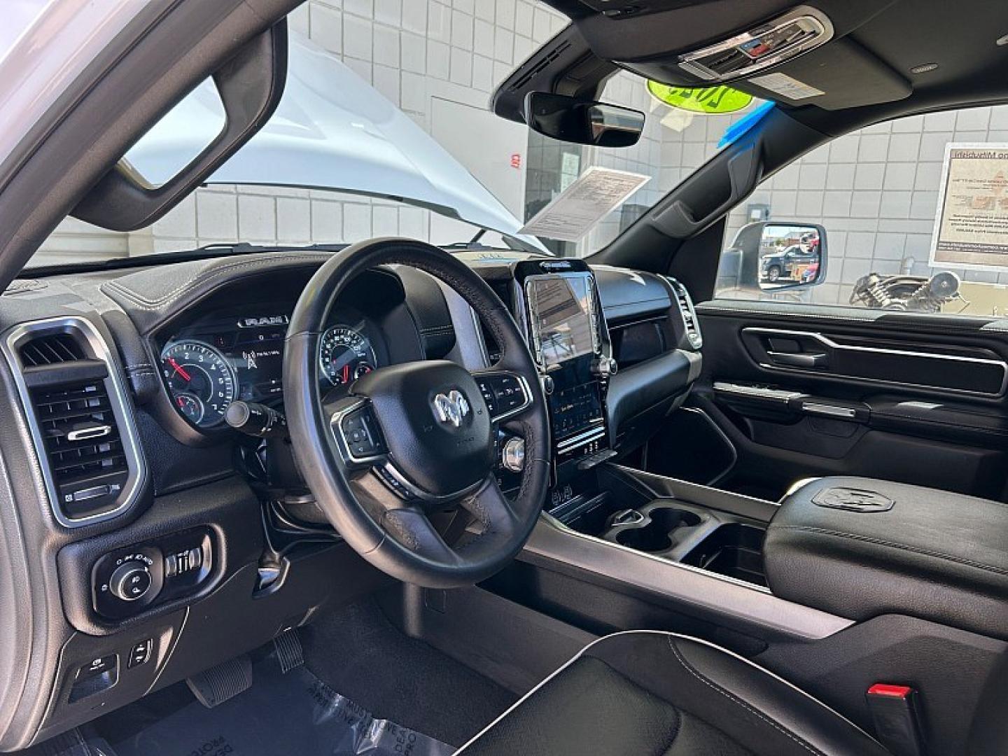 2025 White Ram 1500 4WD (1C6SRFJP3SN) with an 6-Cyl Twin Turbo 3.0L Hurricane engine, Automatic 8-Spd transmission, located at 412 Auto Vista Drive, Palmdale, 93551, (661) 945-0620, 34.592636, -118.136681- Photo#17