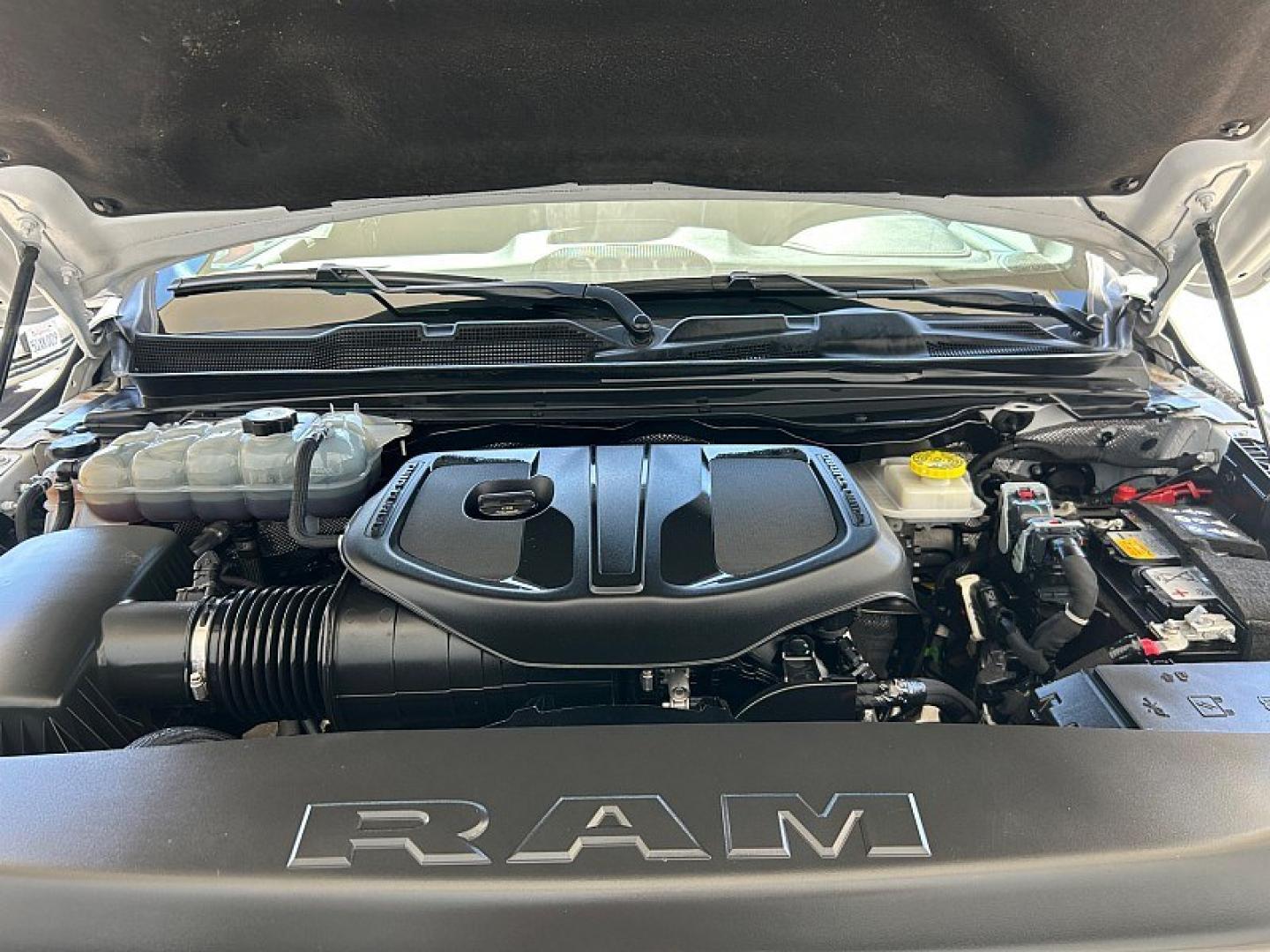 2025 White Ram 1500 4WD (1C6SRFJP3SN) with an 6-Cyl Twin Turbo 3.0L Hurricane engine, Automatic 8-Spd transmission, located at 412 Auto Vista Drive, Palmdale, 93551, (661) 945-0620, 34.592636, -118.136681- Photo#25