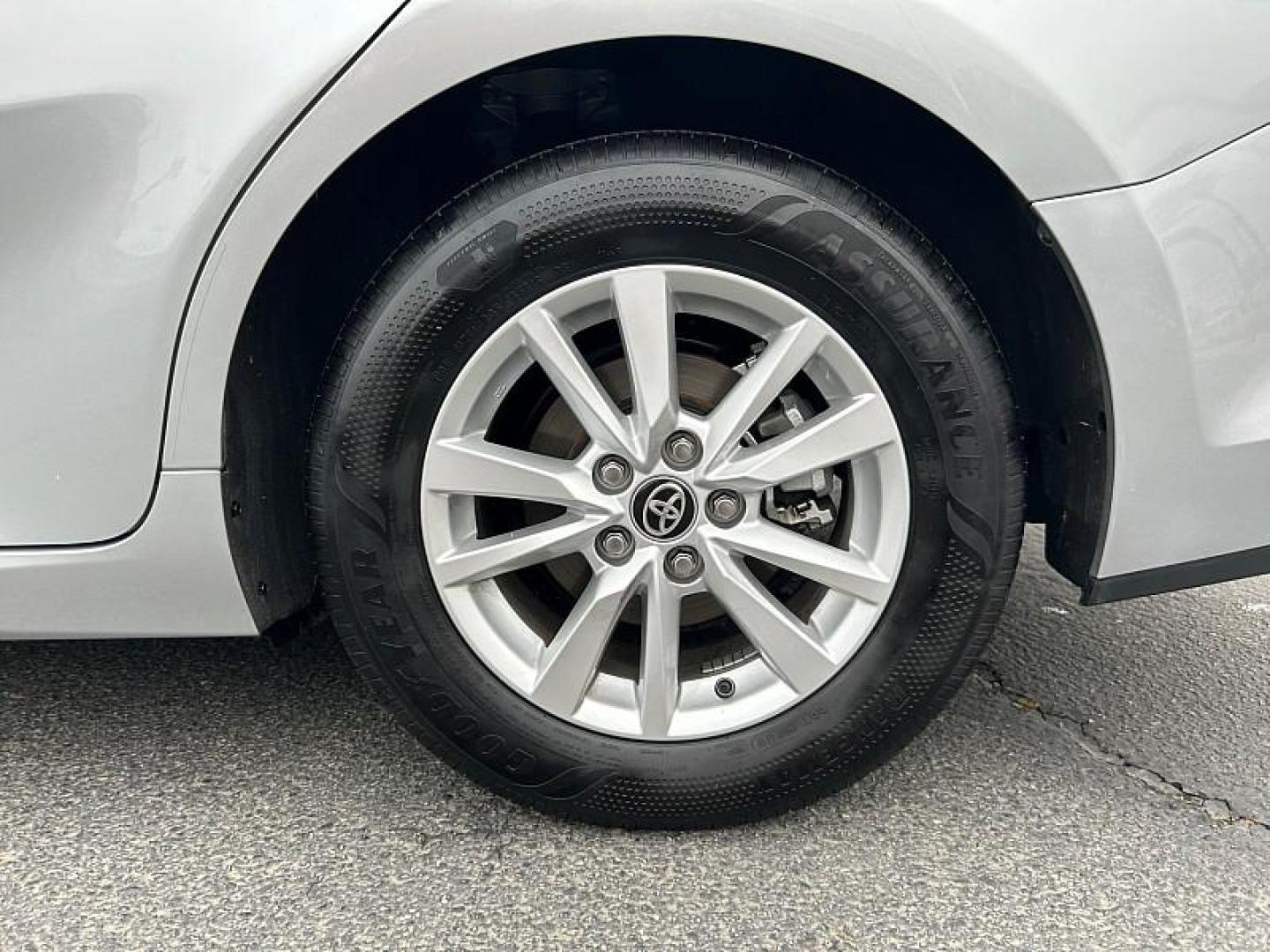 2025 SILVER Toyota Camry (4T1DAACK4SU) with an 4-Cyl Hybrid 2.5 Liter engine, Automatic CVT transmission, located at 412 Auto Vista Drive, Palmdale, 93551, (661) 945-0620, 34.592636, -118.136681- Photo#13