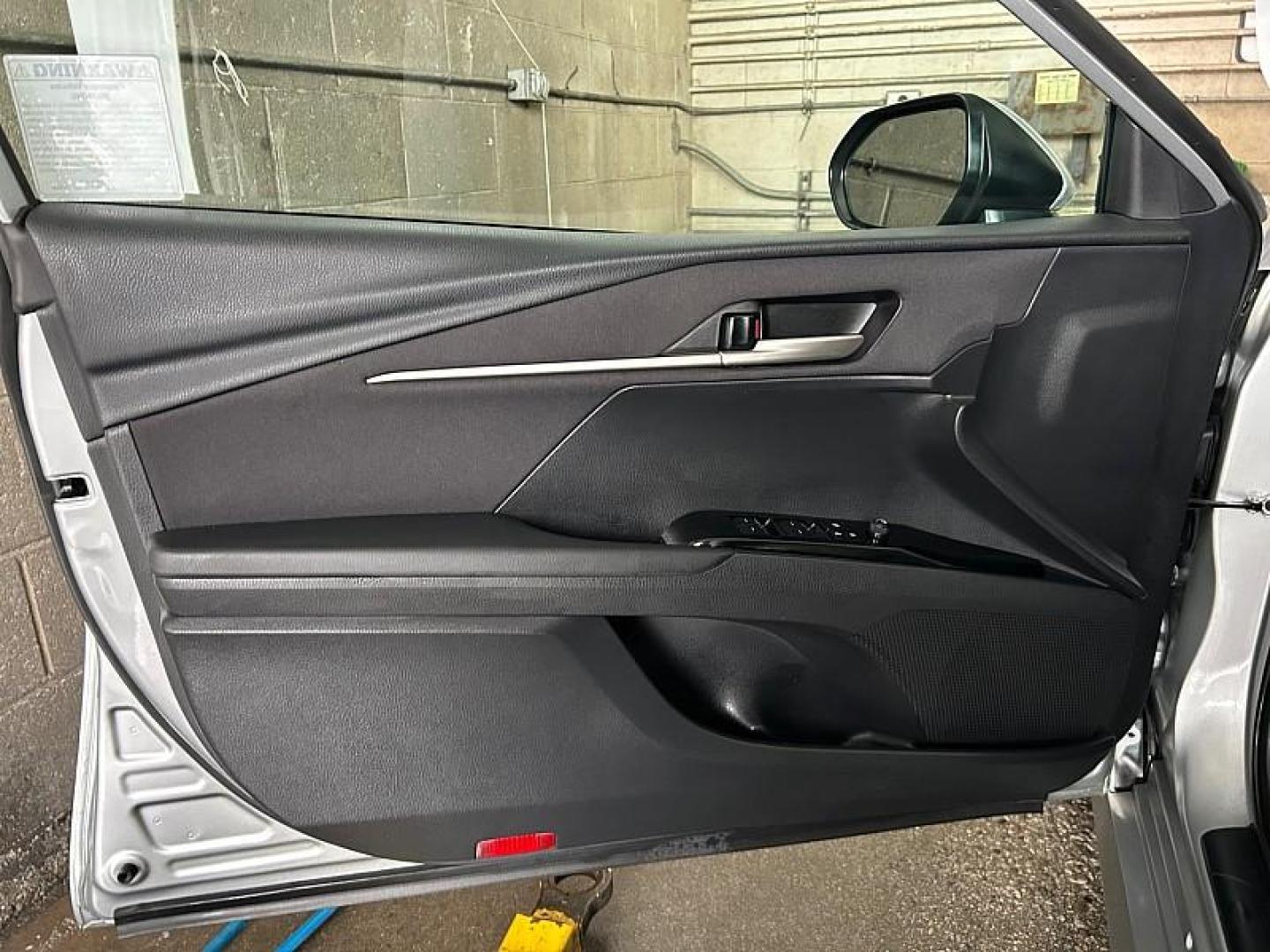 2025 SILVER Toyota Camry (4T1DAACK4SU) with an 4-Cyl Hybrid 2.5 Liter engine, Automatic CVT transmission, located at 412 Auto Vista Drive, Palmdale, 93551, (661) 945-0620, 34.592636, -118.136681- Photo#17