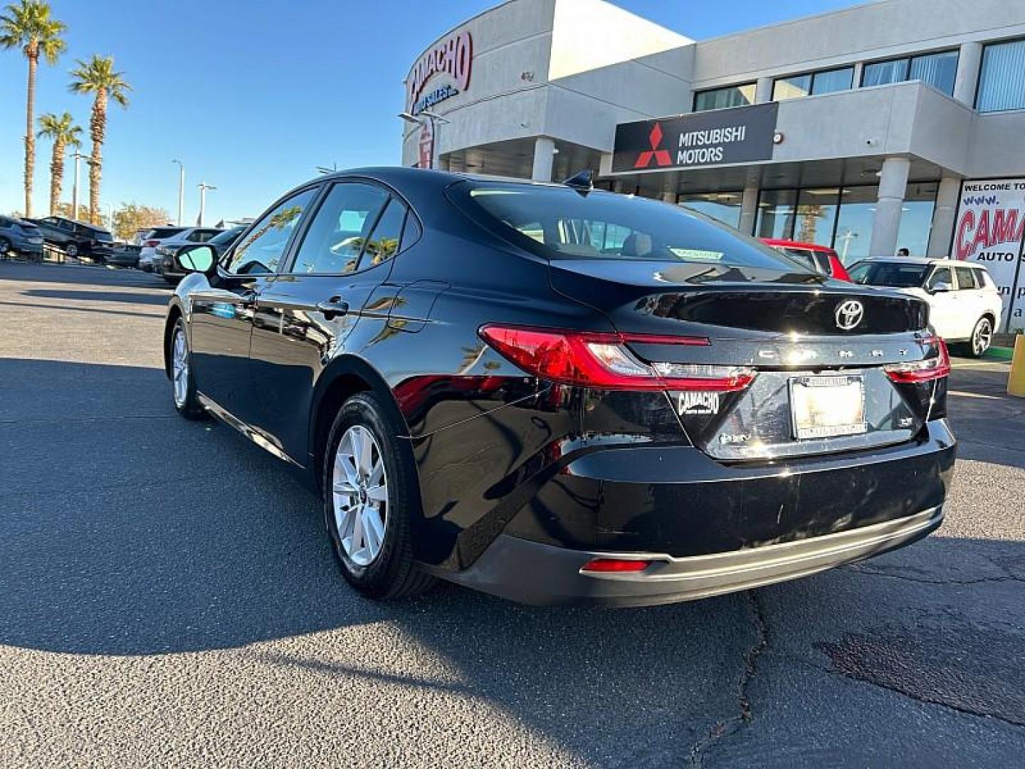 2025 BLACK Toyota Camry (4T1DAACK7SU) with an 4-Cyl Hybrid 2.5 Liter engine, Automatic CVT transmission, located at 412 Auto Vista Drive, Palmdale, 93551, (661) 945-0620, 34.592636, -118.136681 - Photo#5