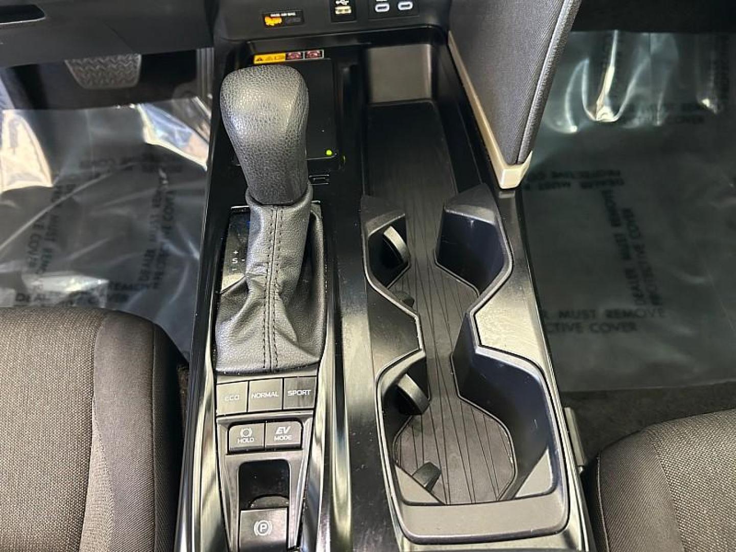 2025 BLACK Toyota Camry (4T1DAACK7SU) with an 4-Cyl Hybrid 2.5 Liter engine, Automatic CVT transmission, located at 412 Auto Vista Drive, Palmdale, 93551, (661) 945-0620, 34.592636, -118.136681 - Photo#22