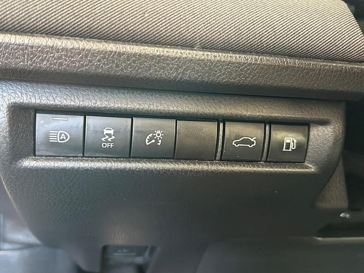 2025 BLACK Toyota Camry (4T1DAACK7SU) with an 4-Cyl Hybrid 2.5 Liter engine, Automatic CVT transmission, located at 412 Auto Vista Drive, Palmdale, 93551, (661) 945-0620, 34.592636, -118.136681 - Photo#31