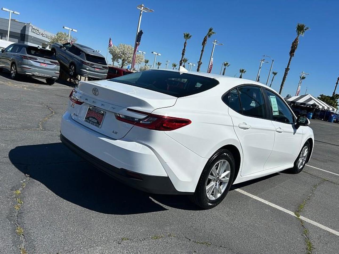 2025 WHITE Toyota Camry (4T1DAACK2SU) with an 4-Cyl Hybrid 2.5 Liter engine, Automatic CVT transmission, located at 412 Auto Vista Drive, Palmdale, 93551, (661) 945-0620, 34.592636, -118.136681 - Photo#1