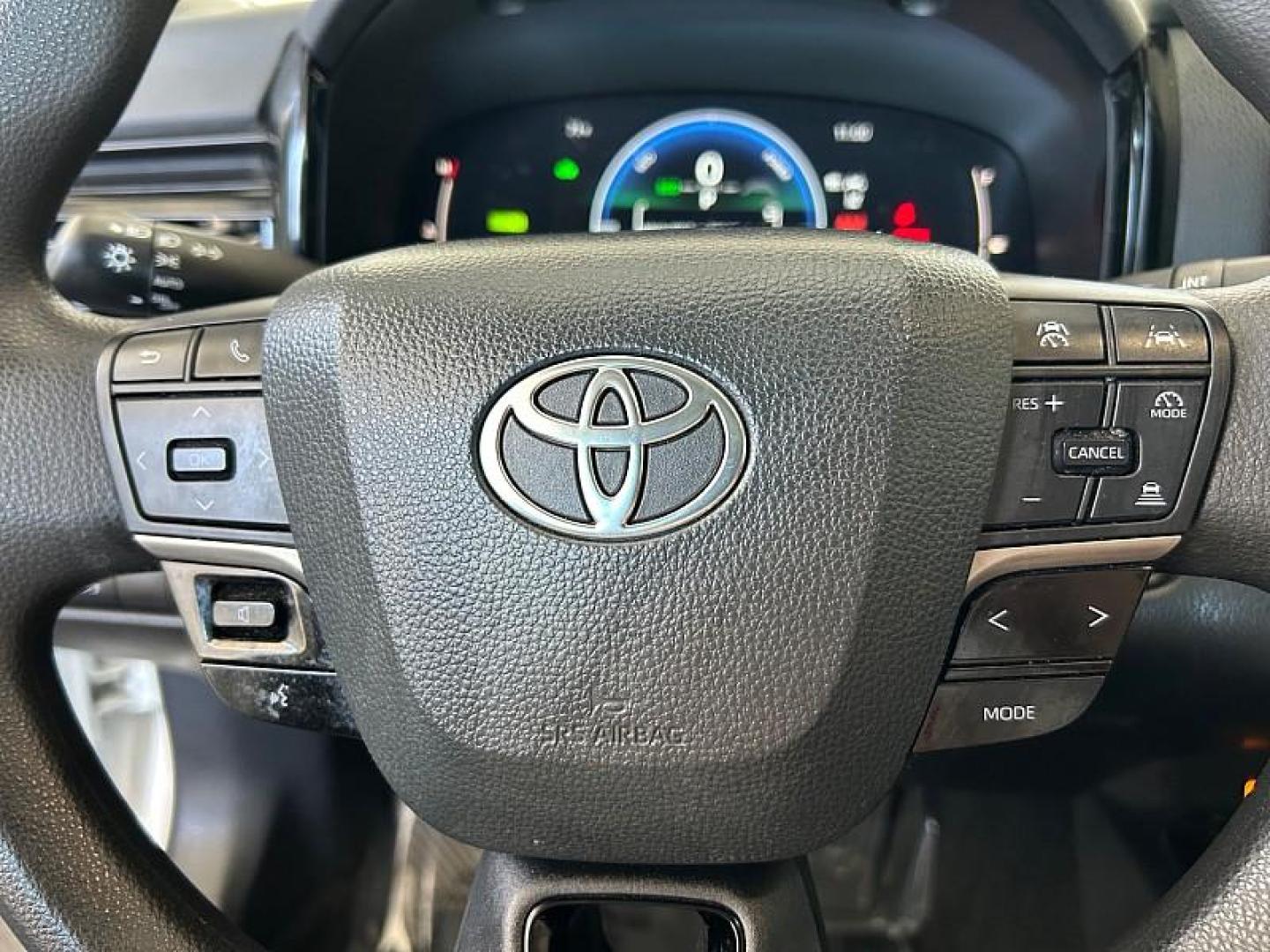 2025 WHITE Toyota Camry (4T1DAACK2SU) with an 4-Cyl Hybrid 2.5 Liter engine, Automatic CVT transmission, located at 412 Auto Vista Drive, Palmdale, 93551, (661) 945-0620, 34.592636, -118.136681 - Photo#25