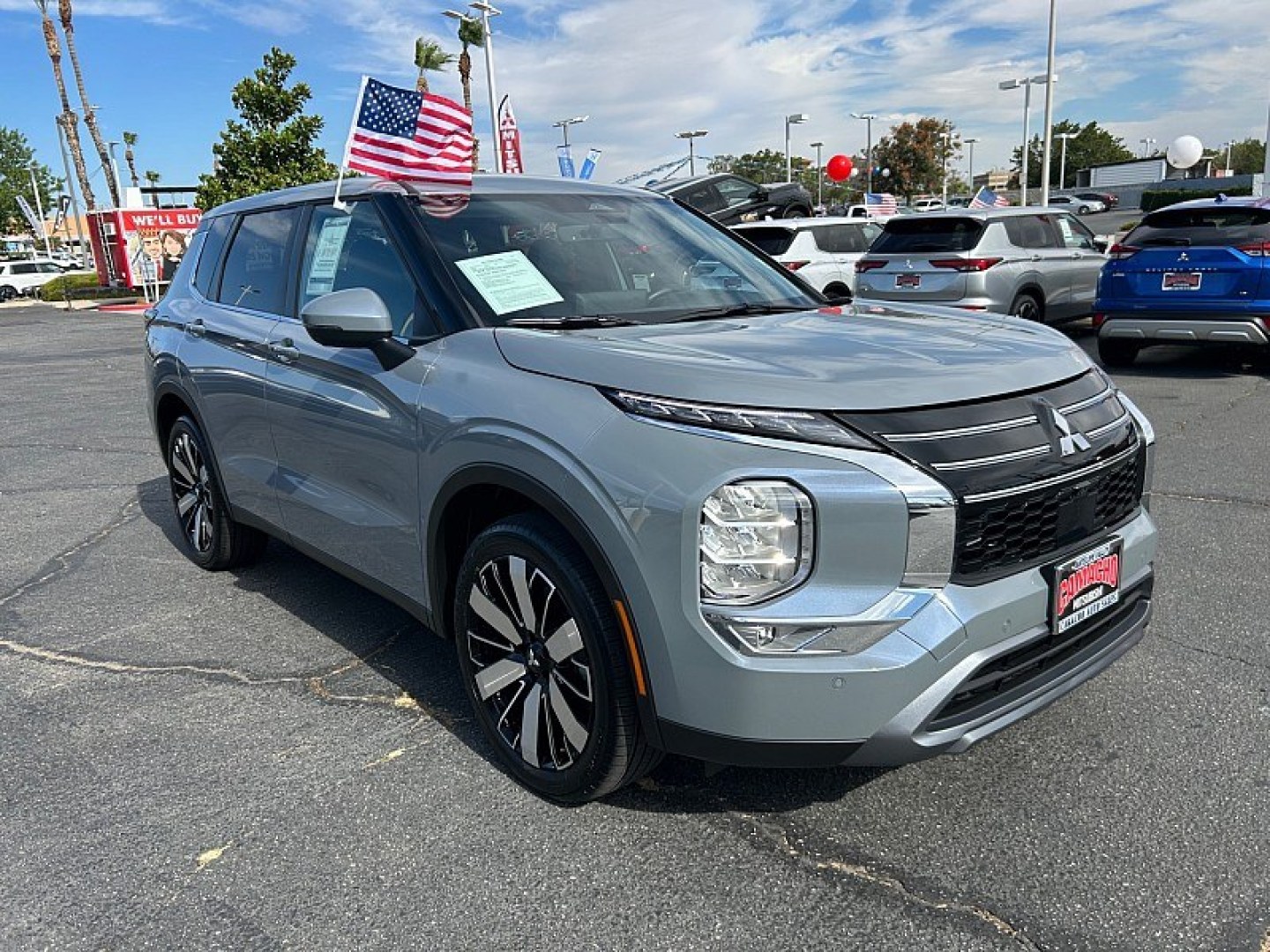 2026 Gray Mitsubishi Outlander (JA4J3VAB4TZ) with an 4-Cyl Turbo Hybrid 1.5 Liter engine, Automatic CVT transmission, located at 412 Auto Vista Drive, Palmdale, 93551, (661) 945-0620, 34.592636, -118.136681- Photo#0