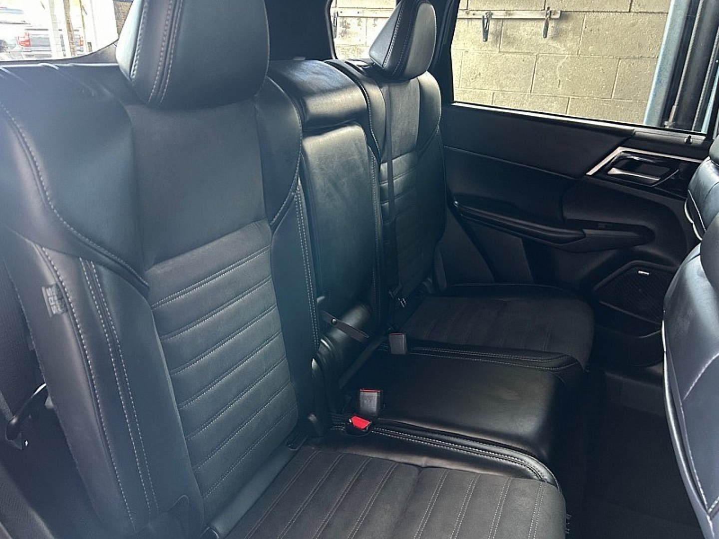 2026 Gray Mitsubishi Outlander (JA4J3VAB4TZ) with an 4-Cyl Turbo Hybrid 1.5 Liter engine, Automatic CVT transmission, located at 412 Auto Vista Drive, Palmdale, 93551, (661) 945-0620, 34.592636, -118.136681- Photo#27