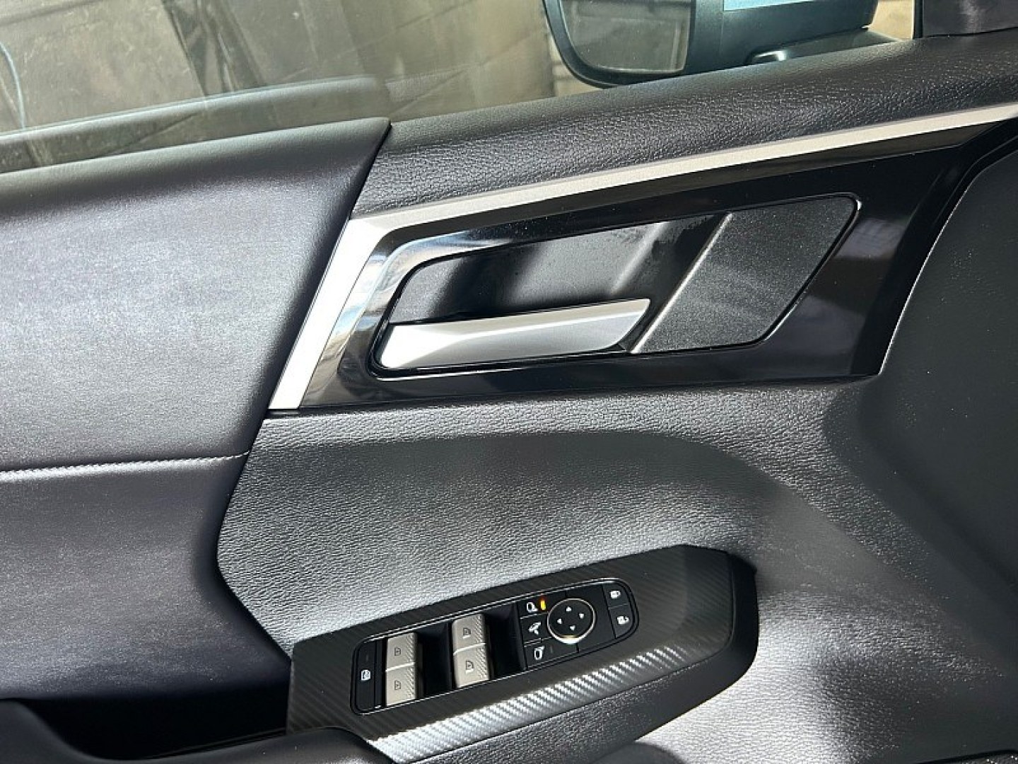 2026 Gray Mitsubishi Outlander (JA4J3VAB4TZ) with an 4-Cyl Turbo Hybrid 1.5 Liter engine, Automatic CVT transmission, located at 412 Auto Vista Drive, Palmdale, 93551, (661) 945-0620, 34.592636, -118.136681- Photo#29