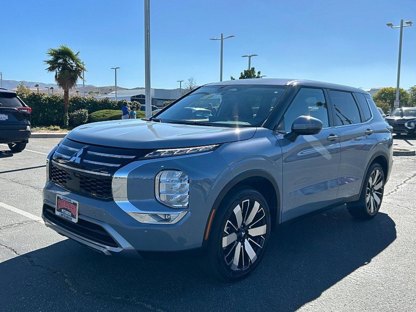 2026 GRAY Mitsubishi Outlander (JA4J3VAB9TZ) with an 4-Cyl Turbo Hybrid 1.5 Liter engine, Automatic CVT transmission, located at 412 Auto Vista Drive, Palmdale, 93551, (661) 945-0620, 34.592636, -118.136681- Photo#2