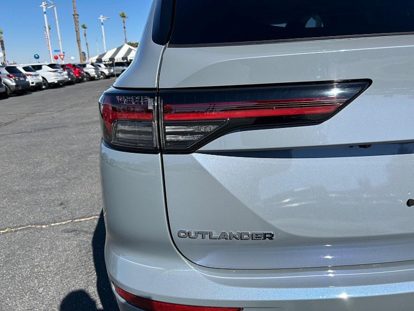 2026 GRAY Mitsubishi Outlander (JA4J3VAB9TZ) with an 4-Cyl Turbo Hybrid 1.5 Liter engine, Automatic CVT transmission, located at 412 Auto Vista Drive, Palmdale, 93551, (661) 945-0620, 34.592636, -118.136681- Photo#31