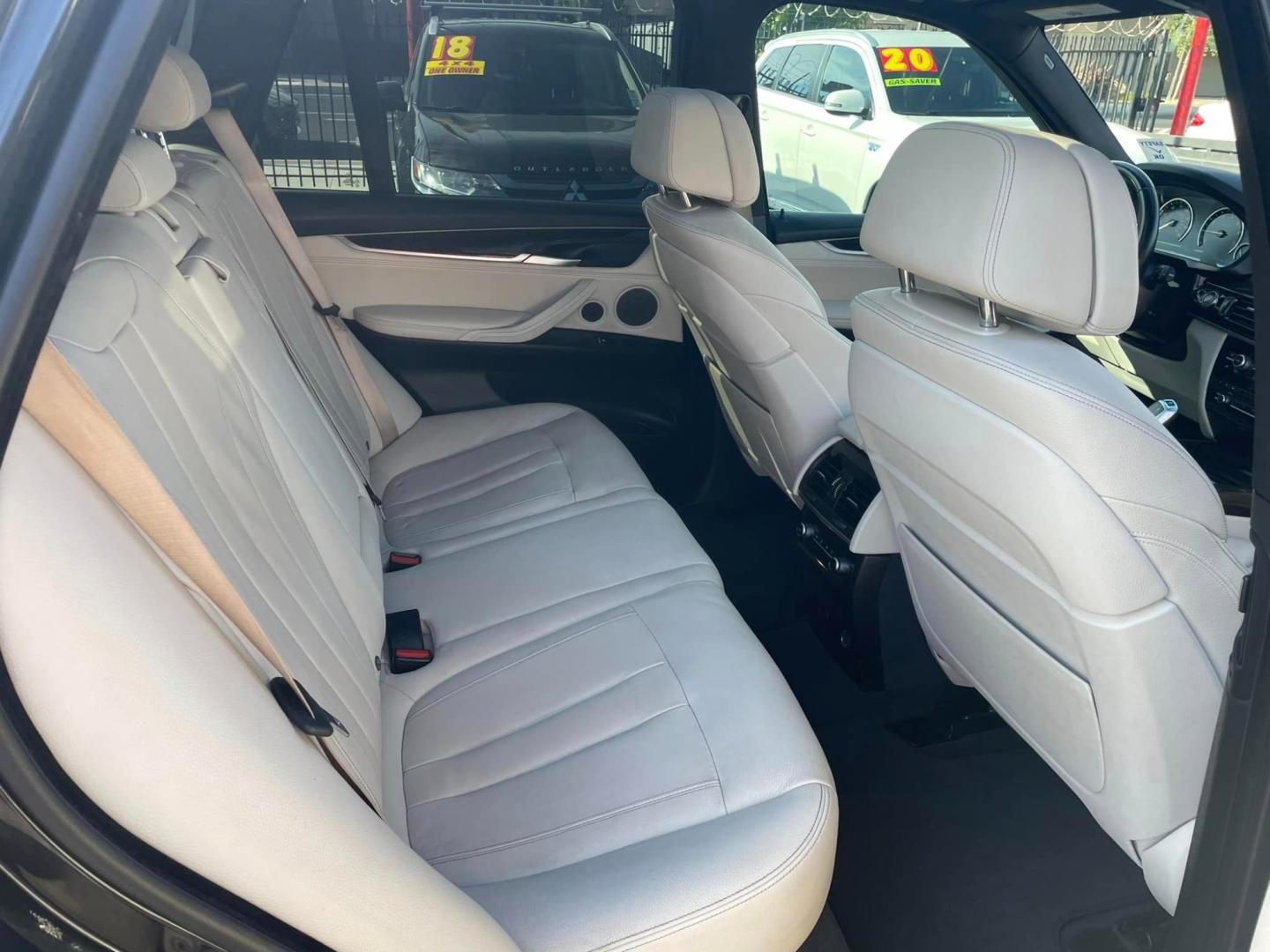 2018 DARK GRAY /White Gold BMW X5 eDrive (5UXKT0C5XJ0) with an 2.0L L4 DOHC 16V HYBRID engine, 8A transmission, located at 744 E Miner Ave, Stockton, CA, 95202, (209) 944-5770, 37.956863, -121.282082 - PLUS TAXES AND FEES - Photo#14